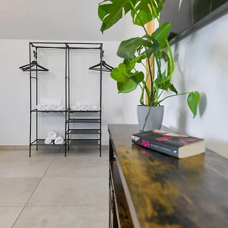 Apartment Coaster Energylandia - *