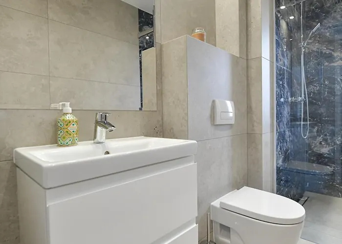 Coaster Energylandia - شقة